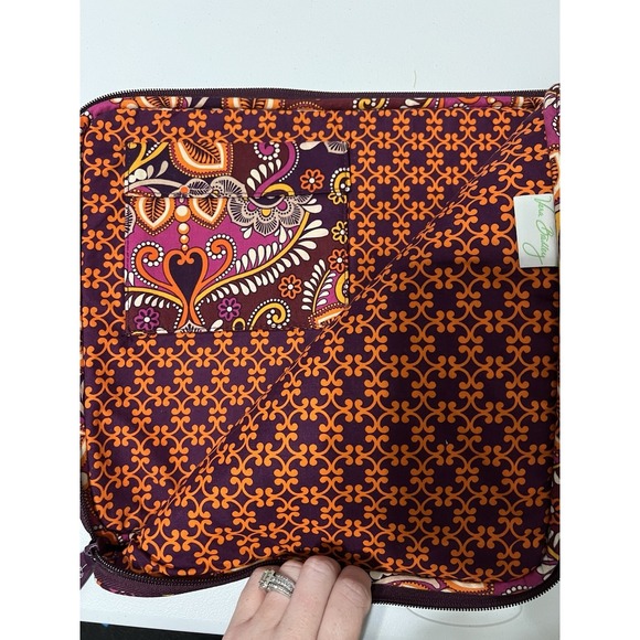 Vera Bradley Laptop Sleeve Purple Pink 17in X 12in - Picture 2 of 4